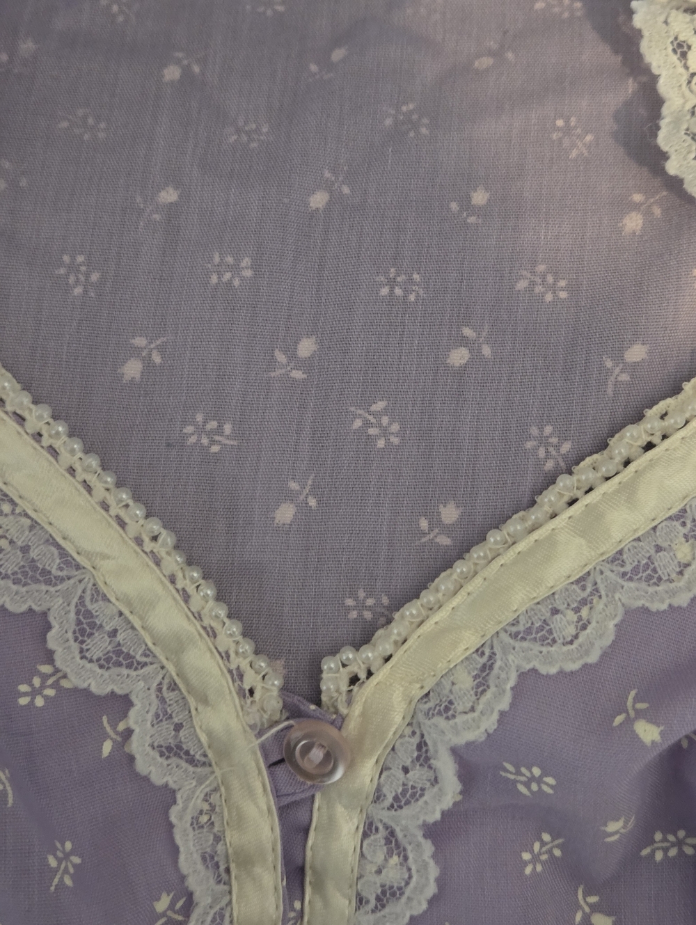 Vintage 70s Purple Floral Puff Sleeve Button Up Blouse Shirt S - Picture 3 of 4
